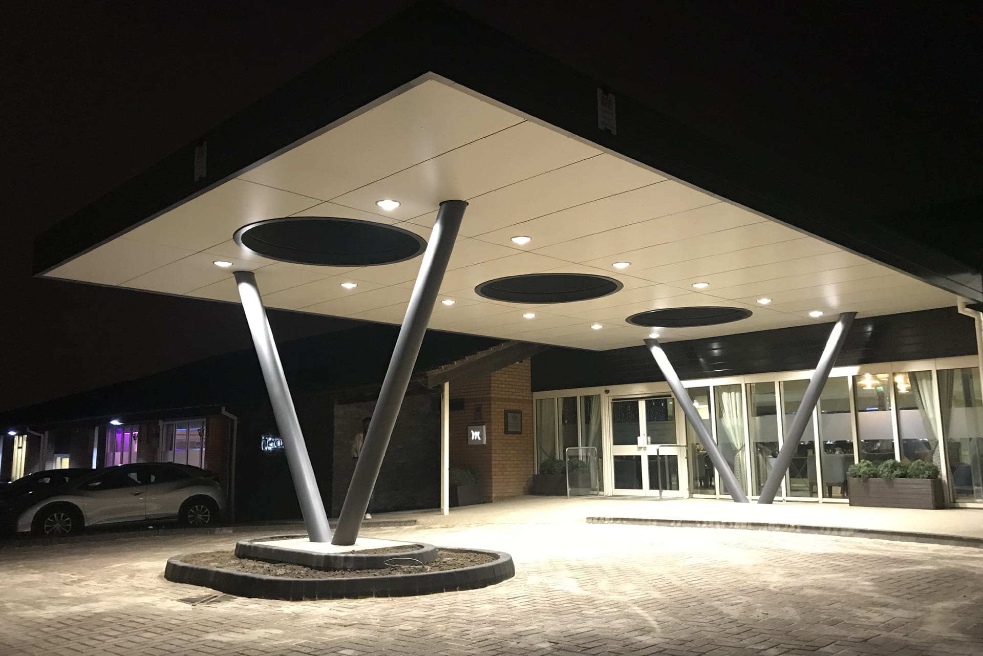 Mercure Hotel MK Nightshot Stenton Obhi Architects