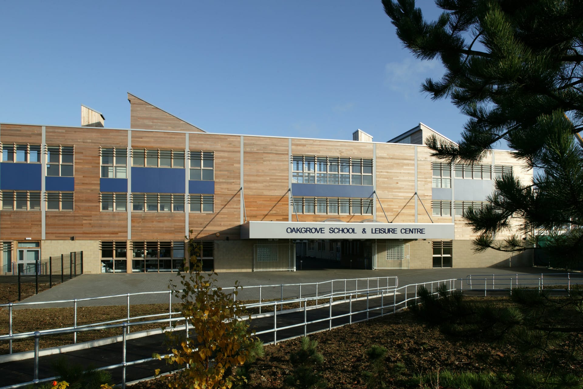 Oakgrove Secondary School Milton Keynes Council BREEAM Excellent